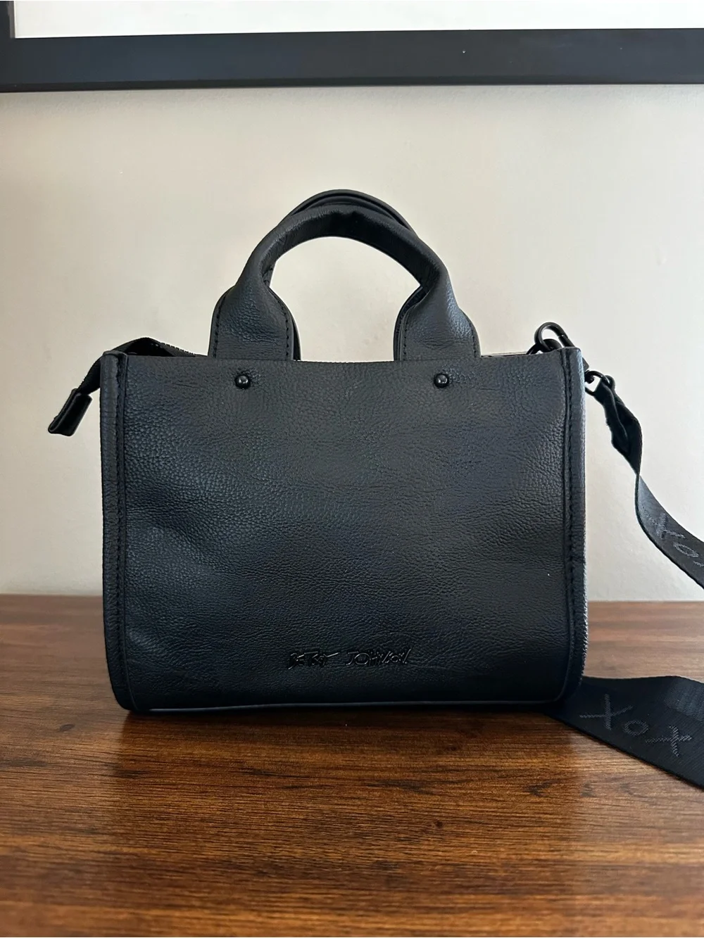 Betsey Johnson Valentine Mini Lip Tote Crossbody